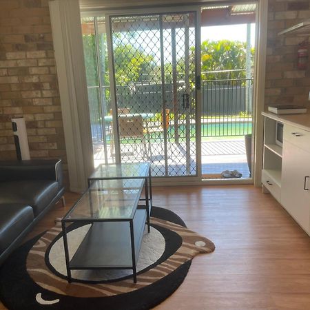 Spacious Studio Unit Rochedale South Dış mekan fotoğraf