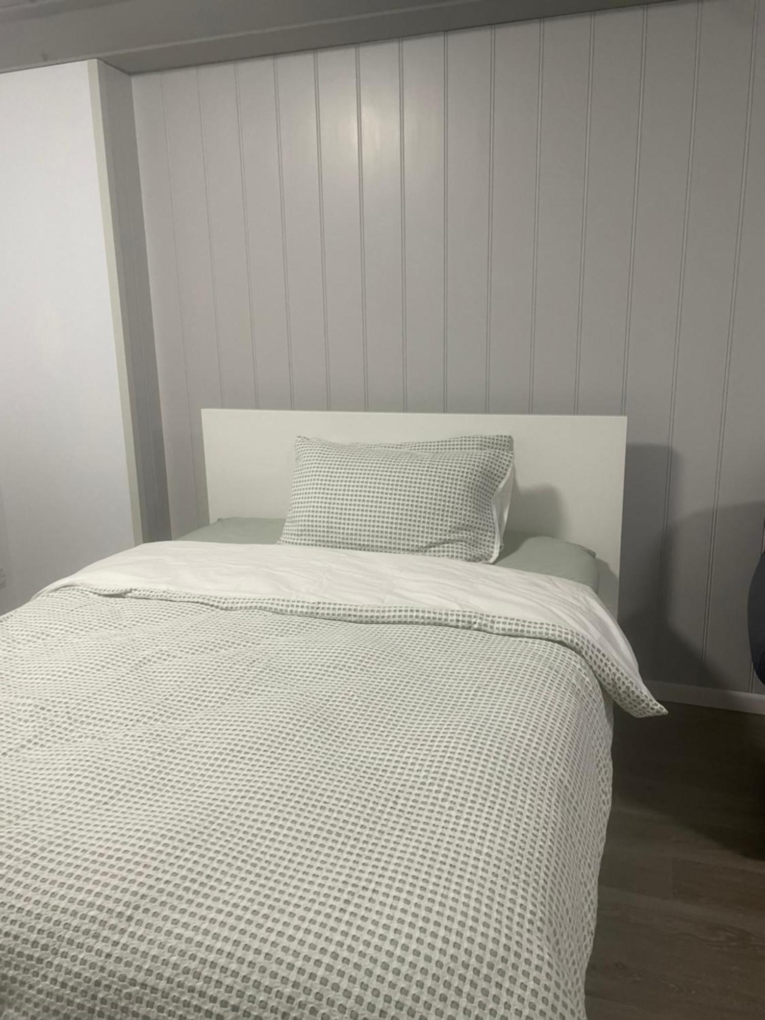 Spacious Studio Unit Rochedale South Dış mekan fotoğraf
