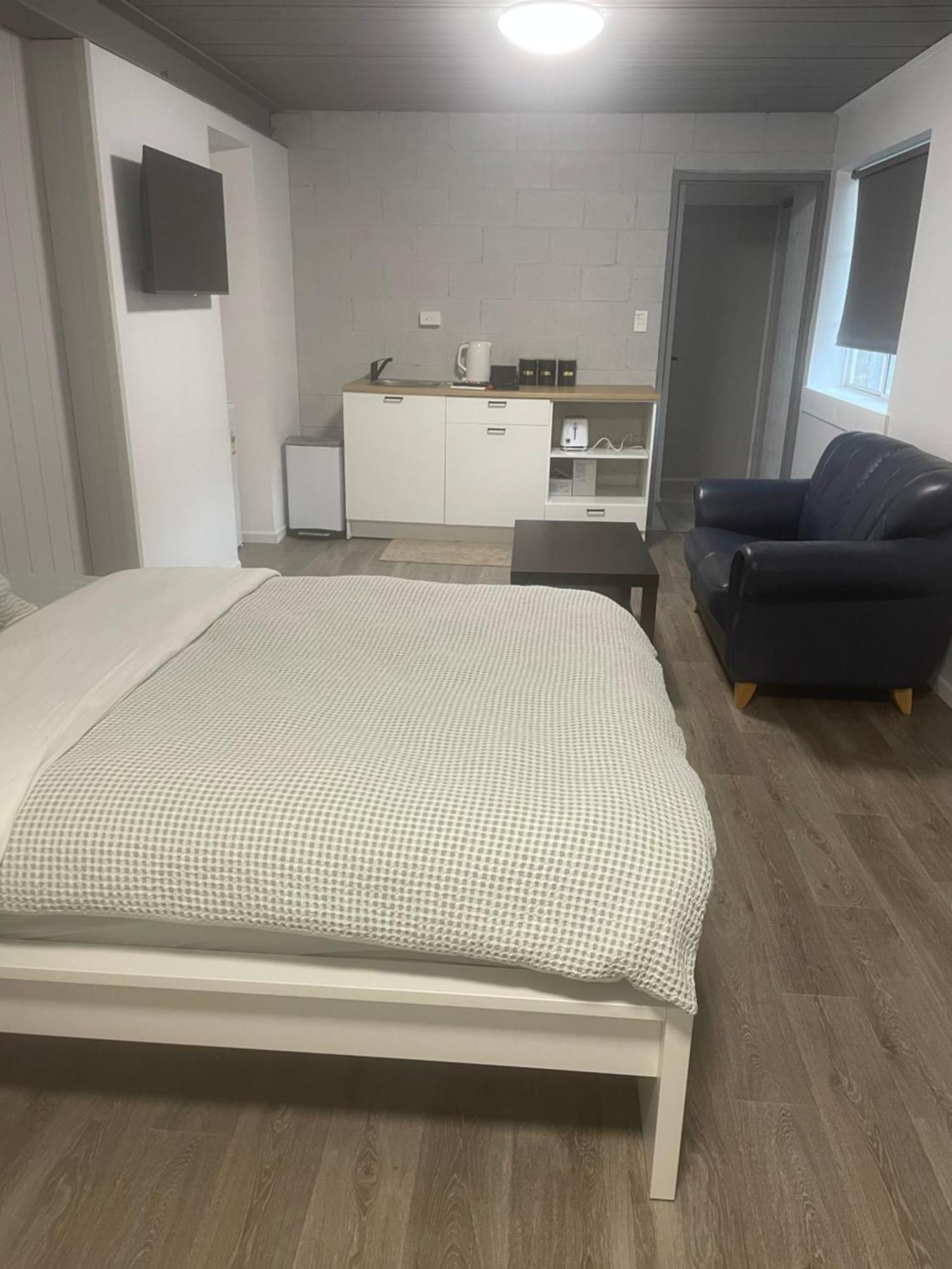 Spacious Studio Unit Rochedale South Dış mekan fotoğraf